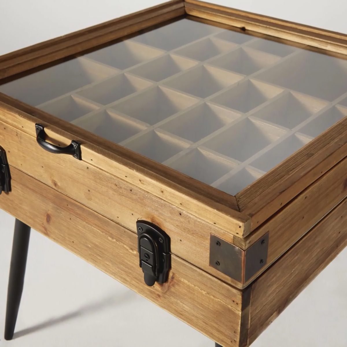 PETER - Doğal Ahşap & Metal Endüstriyel Ayaklı Cam Kapaklı Kutu - Görsel 5